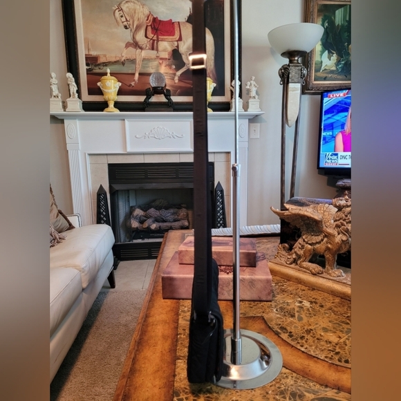 Vera Bradley black quilted crossbody - Picture 4 of 7